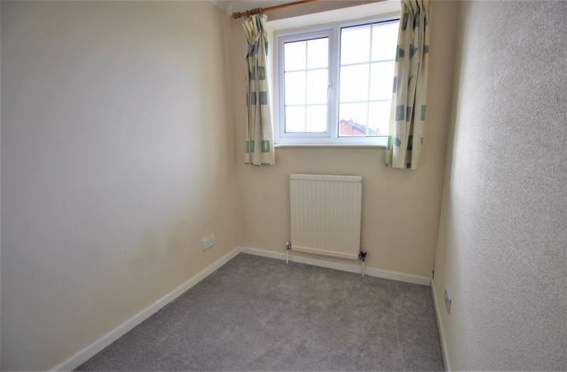 3 bed house for sale in Kingsway Avenue, New Ollerton, NG22  - Property Image 8