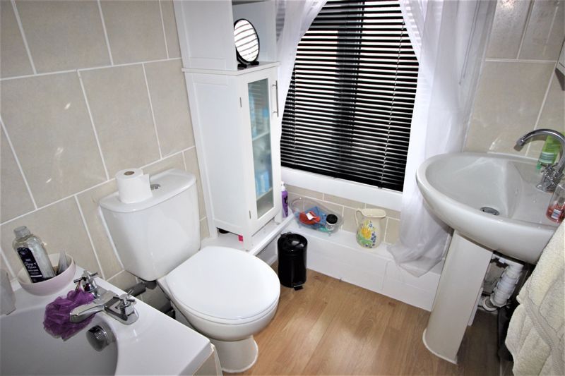 3 bed house for sale in Poplar Street, New Ollerton, NG22 6