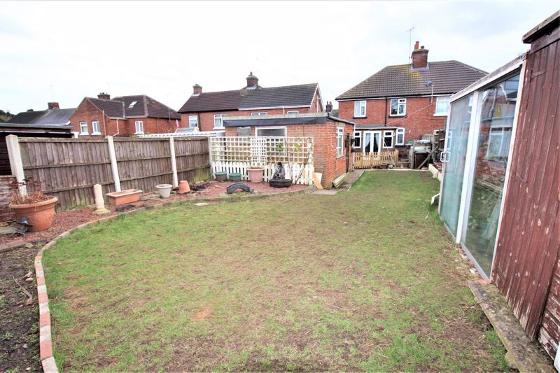 3 bed house for sale in Poplar Street, New Ollerton, NG22 8