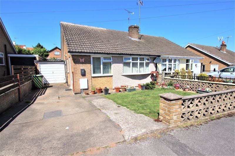 3 bed bungalow for sale in Brackendale Drive, Walesby, NG22  - Property Image 1