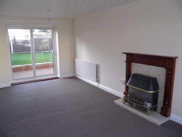 3 bed house to rent in The Markhams, NEW OLLERTON, NG22  - Property Image 3