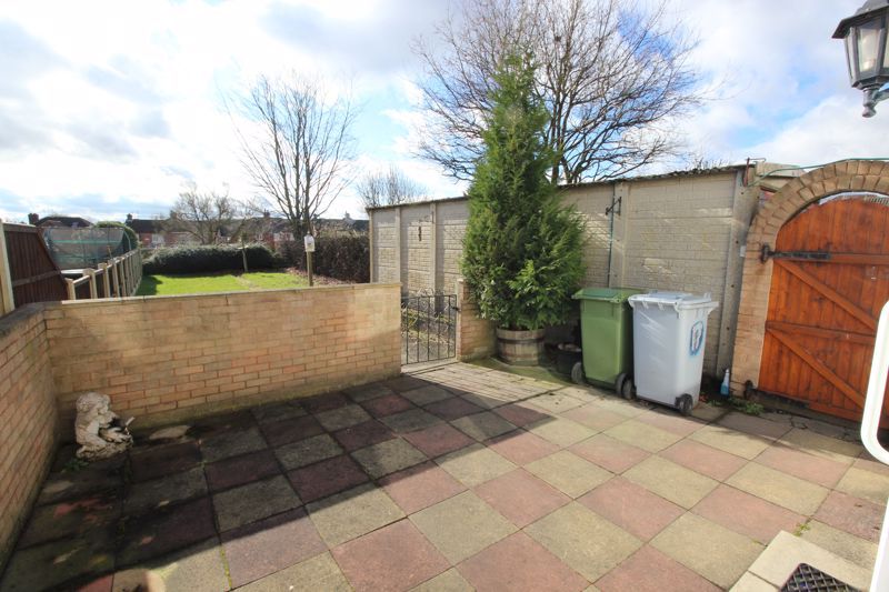 3 bed house for sale in Pine Avenue, Newark, NG22  - Property Image 9