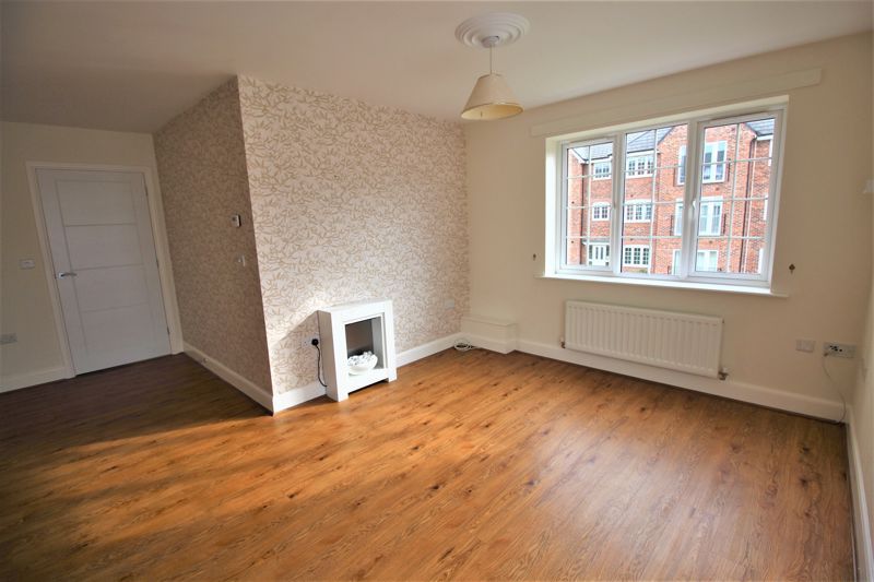 2 bed flat for sale in Newark Court, Ollerton, NG22 3