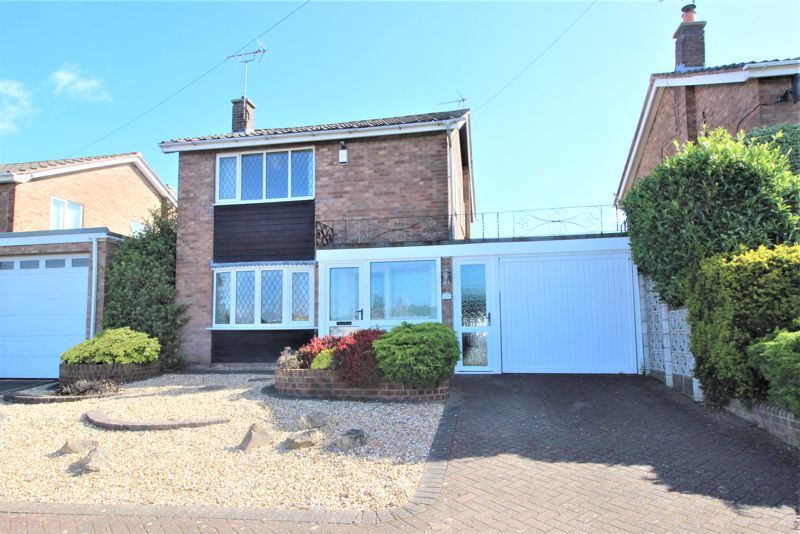 3 bed house for sale in Tor Lane, Ollerton, NG22  - Property Image 1