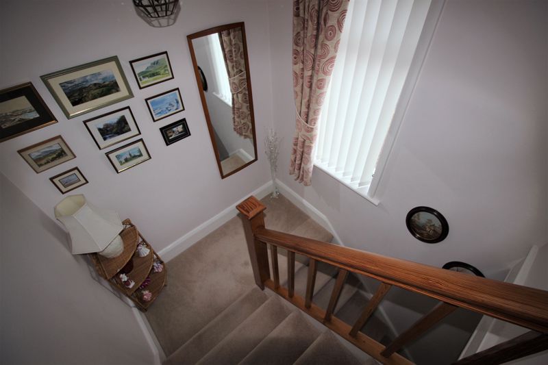 3 bed  for sale in Forest Road, Newark, NG22  - Property Image 10