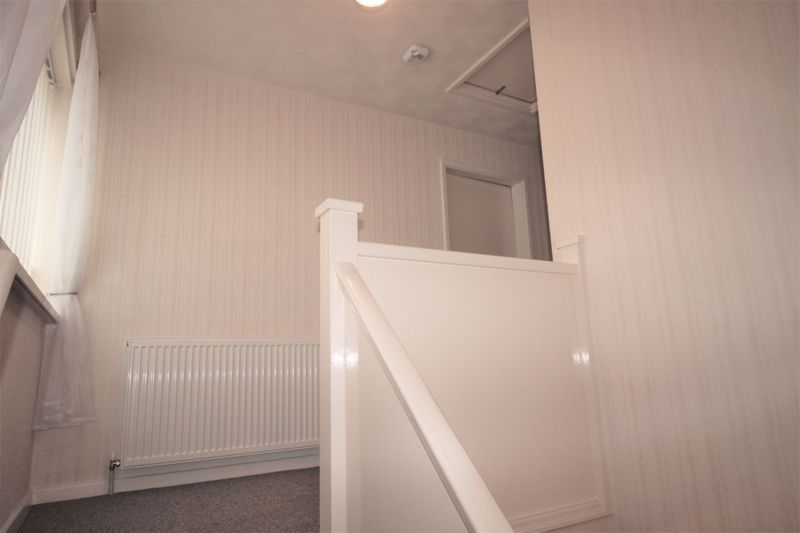 3 bed house for sale in Hawthorn Drive, New Ollerton, NG22  - Property Image 9