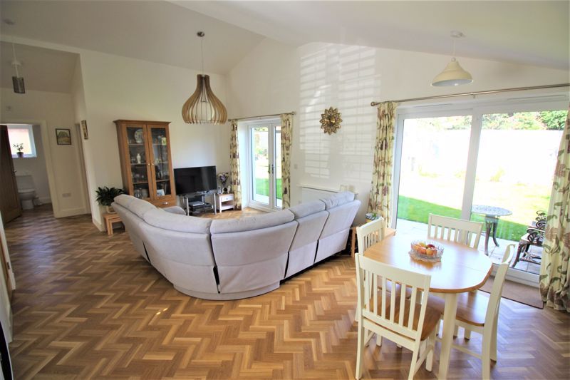 2 bed bungalow for sale in Beech Avenue, Edwinstowe, NG21 13