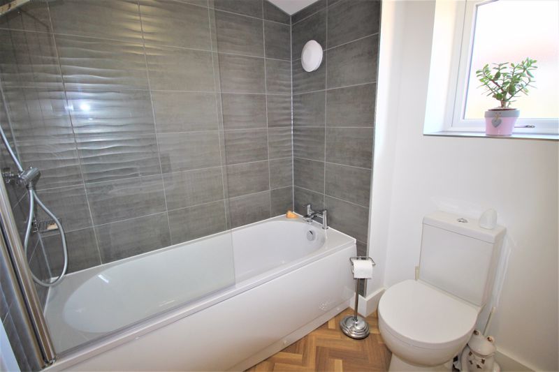 2 bed bungalow for sale in Beech Avenue, Edwinstowe, NG21  - Property Image 7