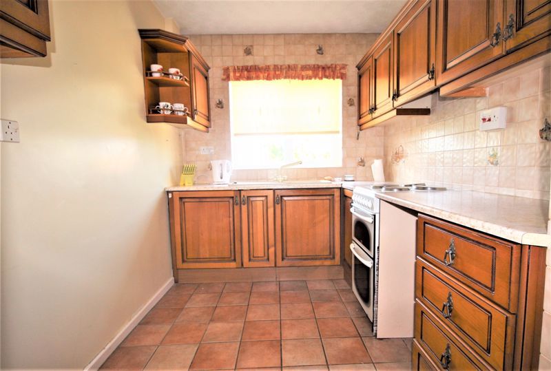 2 bed bungalow for sale in Tor Lane, Ollerton, NG22 5