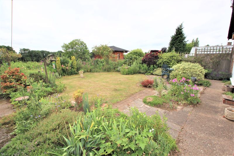 2 bed bungalow for sale in Tor Lane, Ollerton, NG22 10