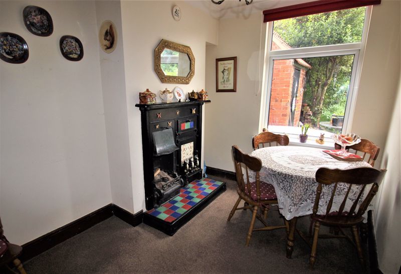 3 bed house for sale in Rufford Avenue, New Ollerton, NG22  - Property Image 4