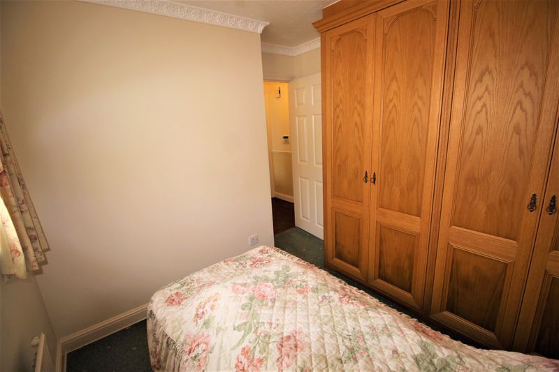 2 bed bungalow for sale in Pinewood Avenue, Mansfield, NG21  - Property Image 12