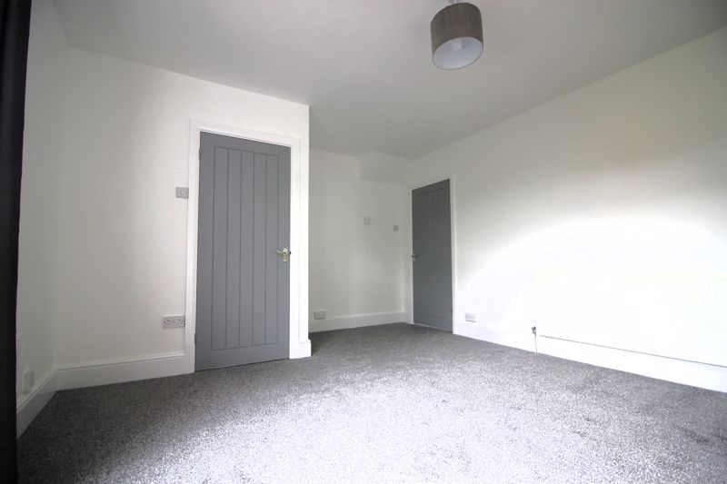 3 bed house for sale in Whinney Lane, Ollerton, NG22 6