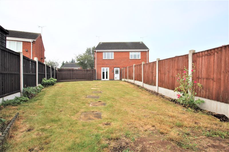 2 bed house to rent in Walker Close, New Ollerton, NG22 7