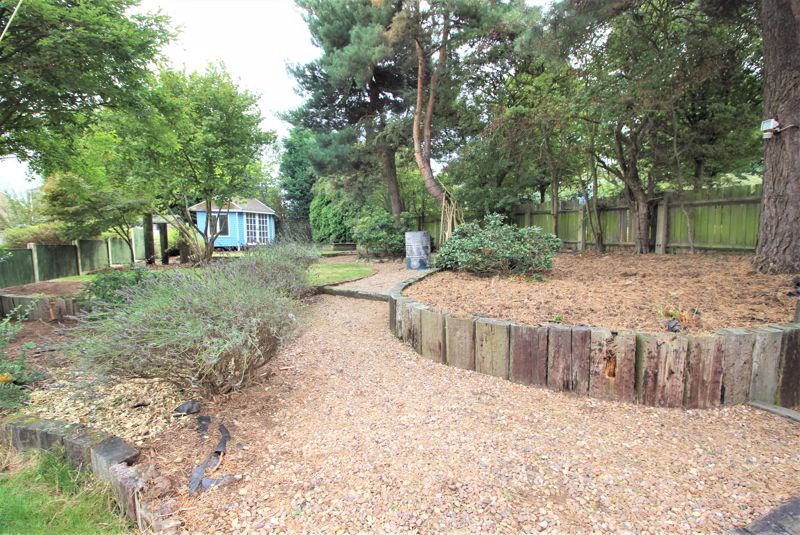 3 bed house for sale in Whinney Lane, New Ollerton, NG22 12