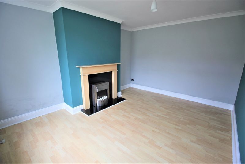 3 bed house for sale in Whinney Lane, New Ollerton, NG22 3