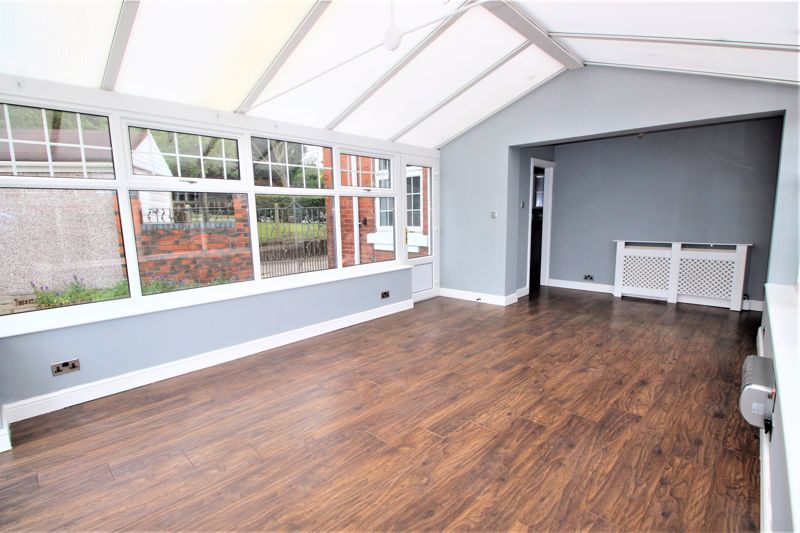 3 bed house for sale in Whinney Lane, New Ollerton, NG22  - Property Image 6