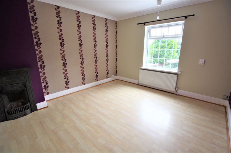 3 bed house for sale in Whinney Lane, New Ollerton, NG22 8