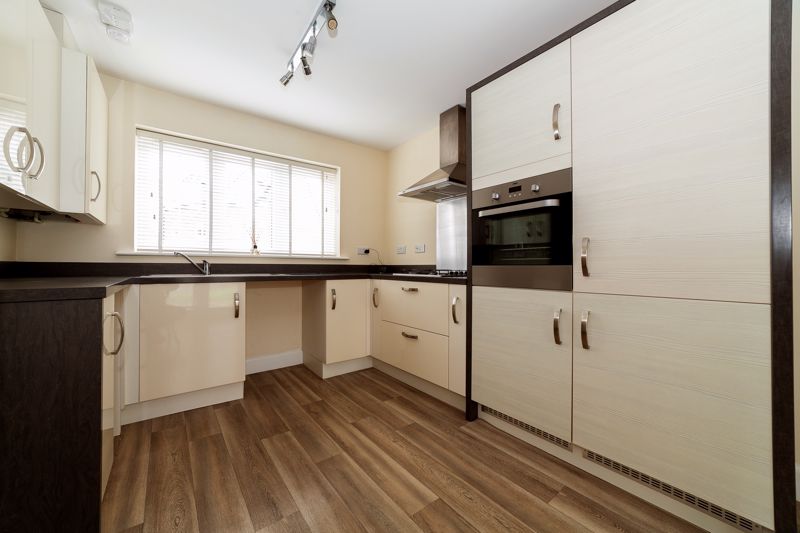 3 bed house for sale in Goodwill Road, Ollerton, NG22  - Property Image 5