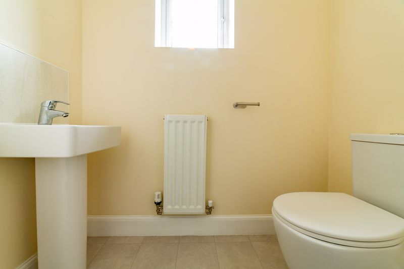 3 bed house for sale in Goodwill Road, Ollerton, NG22 9