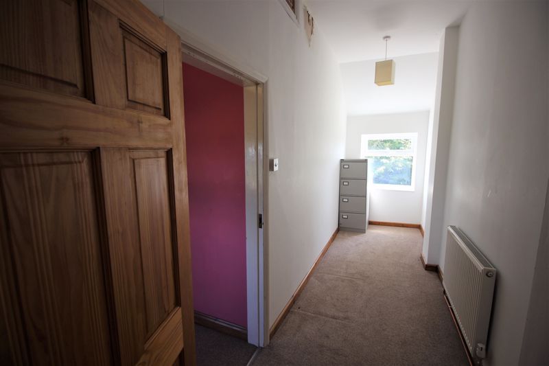 3 bed house for sale in Clipstone Road, Edwinstowe, NG21 9