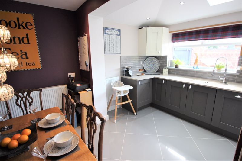3 bed house for sale in Larch Road, New Ollerton, NG22  - Property Image 10