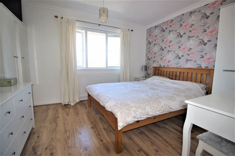 4 bed house for sale in Petersmith Drive, New Ollerton, NG22  - Property Image 11
