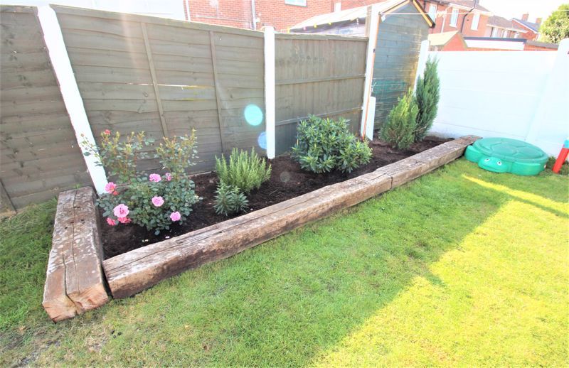 4 bed house for sale in Petersmith Drive, New Ollerton, NG22  - Property Image 18