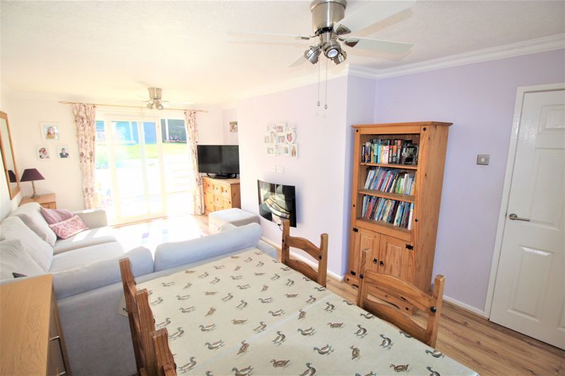 4 bed house for sale in Petersmith Drive, New Ollerton, NG22 4