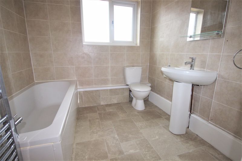 3 bed house for sale in Walesby Lane, New Ollerton, NG22 8