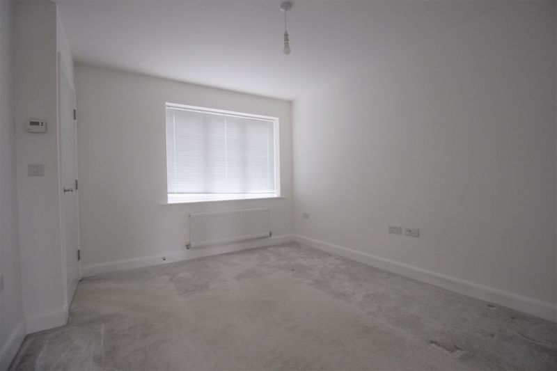 3 bed house to rent in Goodwill Road, Ollerton, NG22  - Property Image 2
