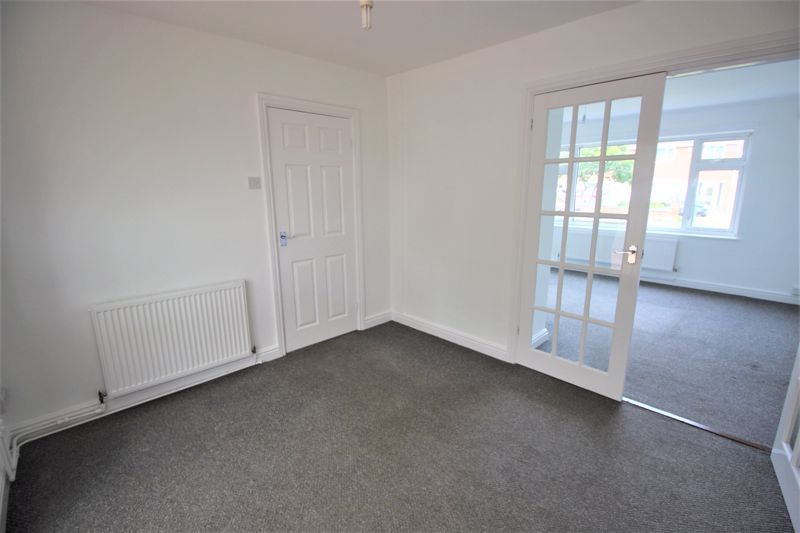 3 bed house to rent in Greenwood Crescent, Boughton, NG22 4