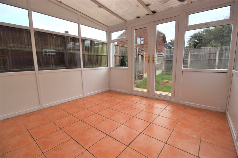 3 bed house to rent in Greenwood Crescent, Boughton, NG22 5
