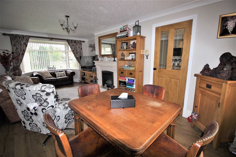 3 bed house for sale in Dove Croft, New Ollerton, NG22 3