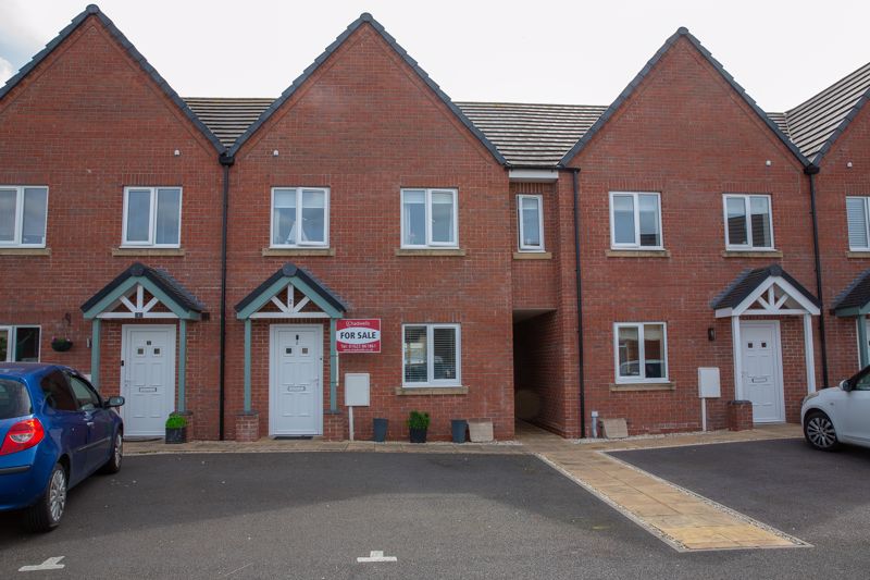 3 bed house for sale in Davy Close, Ollerton, NG22 1