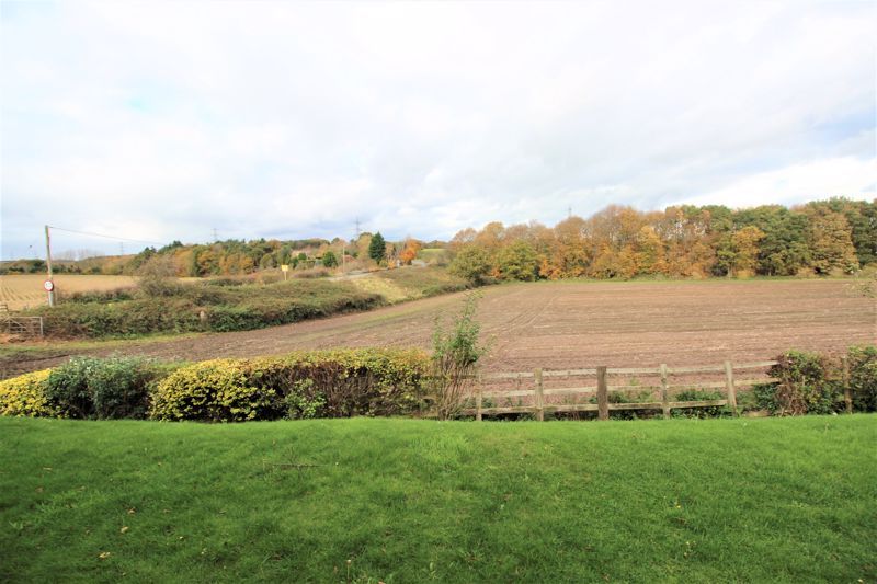 3 bed bungalow to rent in Gorsethorpe Lane, Mansfield, NG21  - Property Image 2