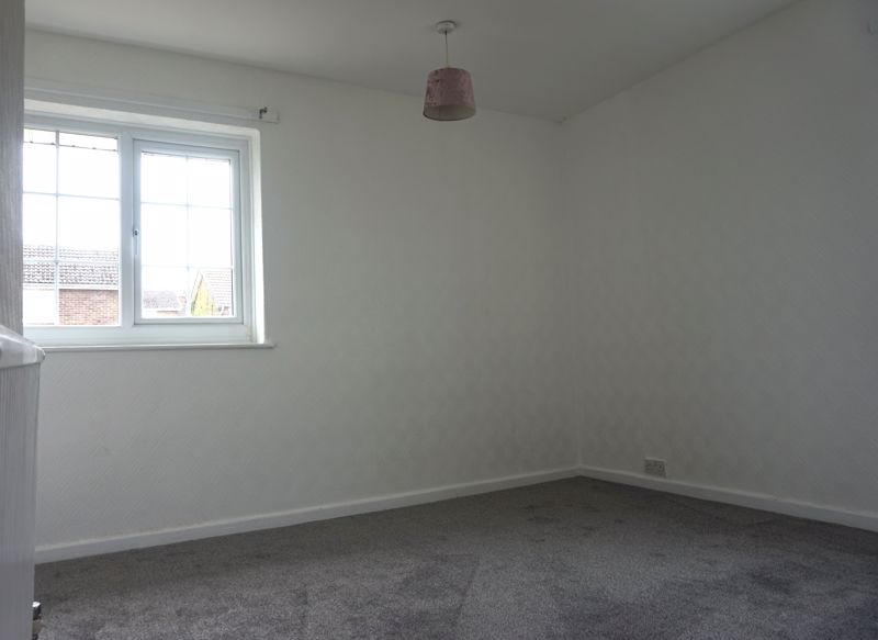 3 bed house for sale in Petersmith Drive, Ollerton, NG22 9