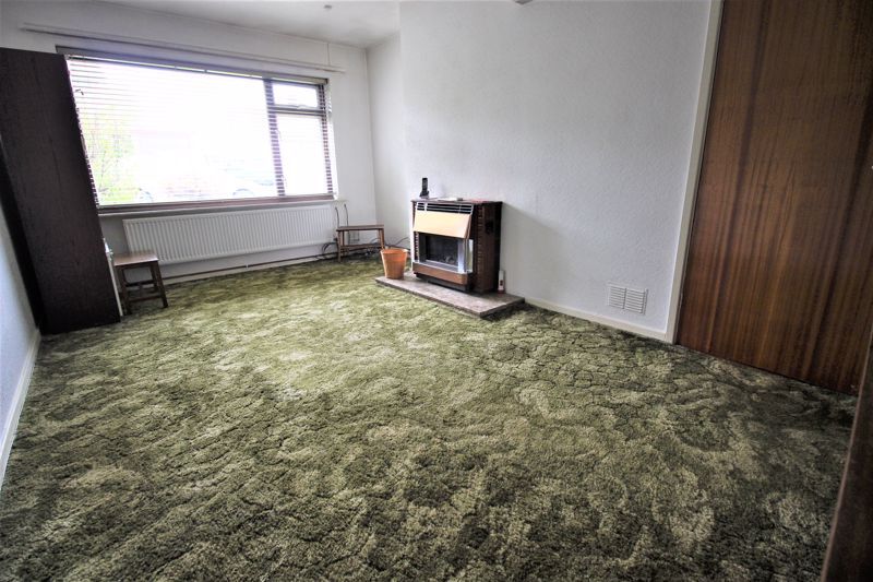 2 bed bungalow for sale in Linton Drive, Boughton, NG22  - Property Image 2