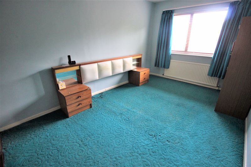 2 bed bungalow for sale in Linton Drive, Boughton, NG22  - Property Image 5