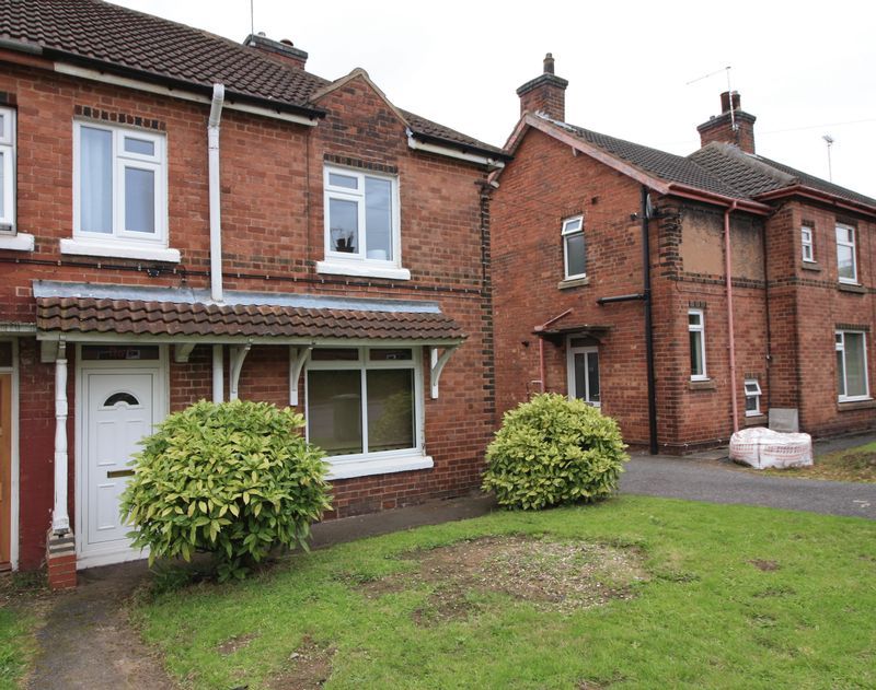 3 bed house for sale in Pine Avenue, New Ollerton, NG22  - Property Image 1