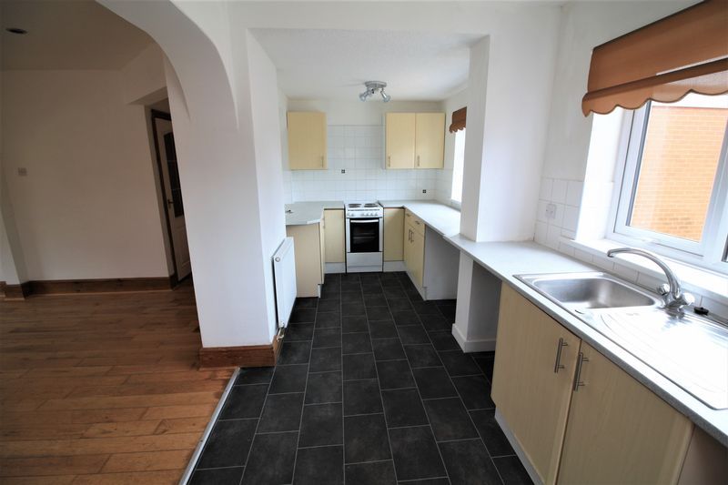 3 bed house for sale in Pine Avenue, New Ollerton, NG22  - Property Image 5