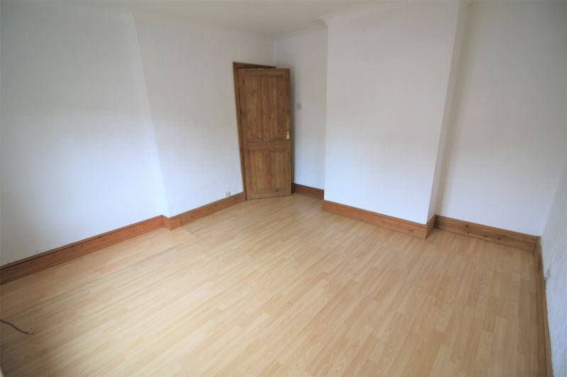 3 bed house for sale in Pine Avenue, New Ollerton, NG22  - Property Image 6