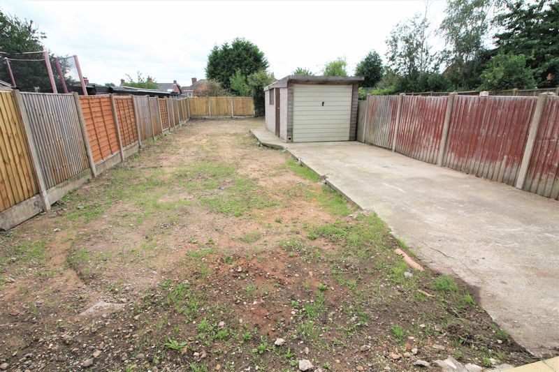 3 bed house for sale in Pine Avenue, New Ollerton, NG22  - Property Image 10