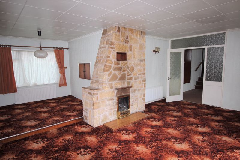 3 bed bungalow for sale in Charlotte Close, Kirton, NG22 3