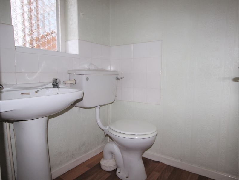 3 bed bungalow for sale in Charlotte Close, Kirton, NG22 9