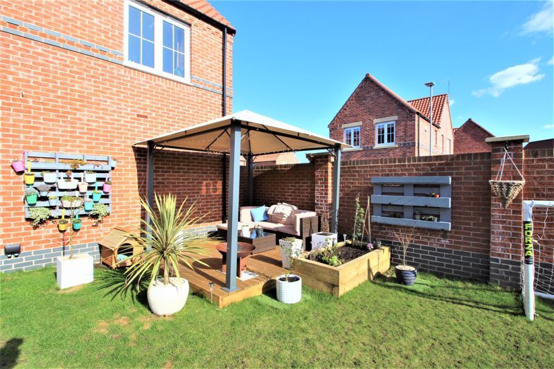 4 bed house for sale in Robin Close, Newark, NG22  - Property Image 16