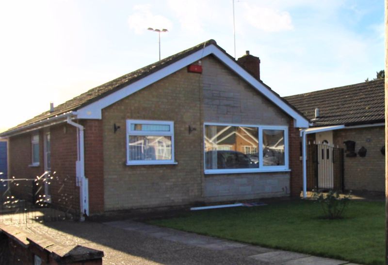 2 bed bungalow for sale in Hereford Avenue, Mansfield, NG19  - Property Image 1