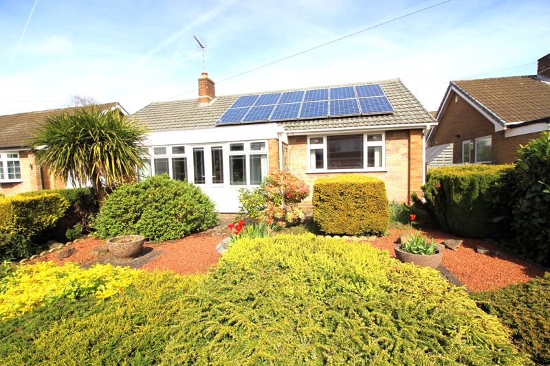 2 bed bungalow for sale in Lintin Avenue, Edwinstowe, NG21 1