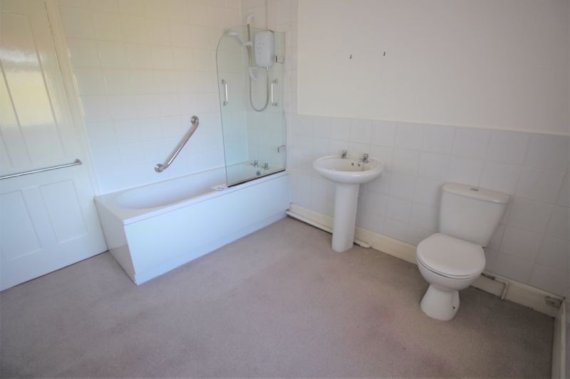 2 bed house for sale in Newark Road, New Ollerton, NG22  - Property Image 10