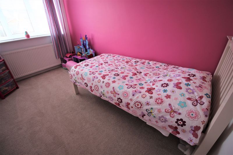 3 bed house for sale in Brackendale Drive, Waleby, NG22  - Property Image 9